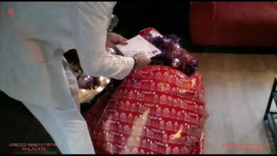 אמא, קיבלתי את מתנת חג המולד שלי כלבת אמא בלונדינית שעירה עם תחת גדול מטורפת על זין